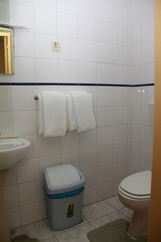 Casa de hóspedes Pensao Residencial Flor Dos Cavaleiros 2*